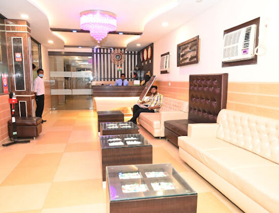 Hotel Pradeep Palace