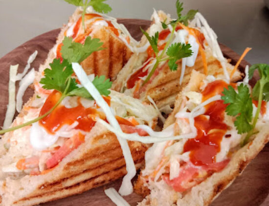 Hot Ones Food Cafe